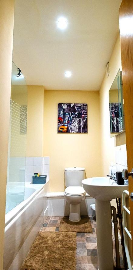 Entire Apartment Tonbridge Centre Экстерьер фото