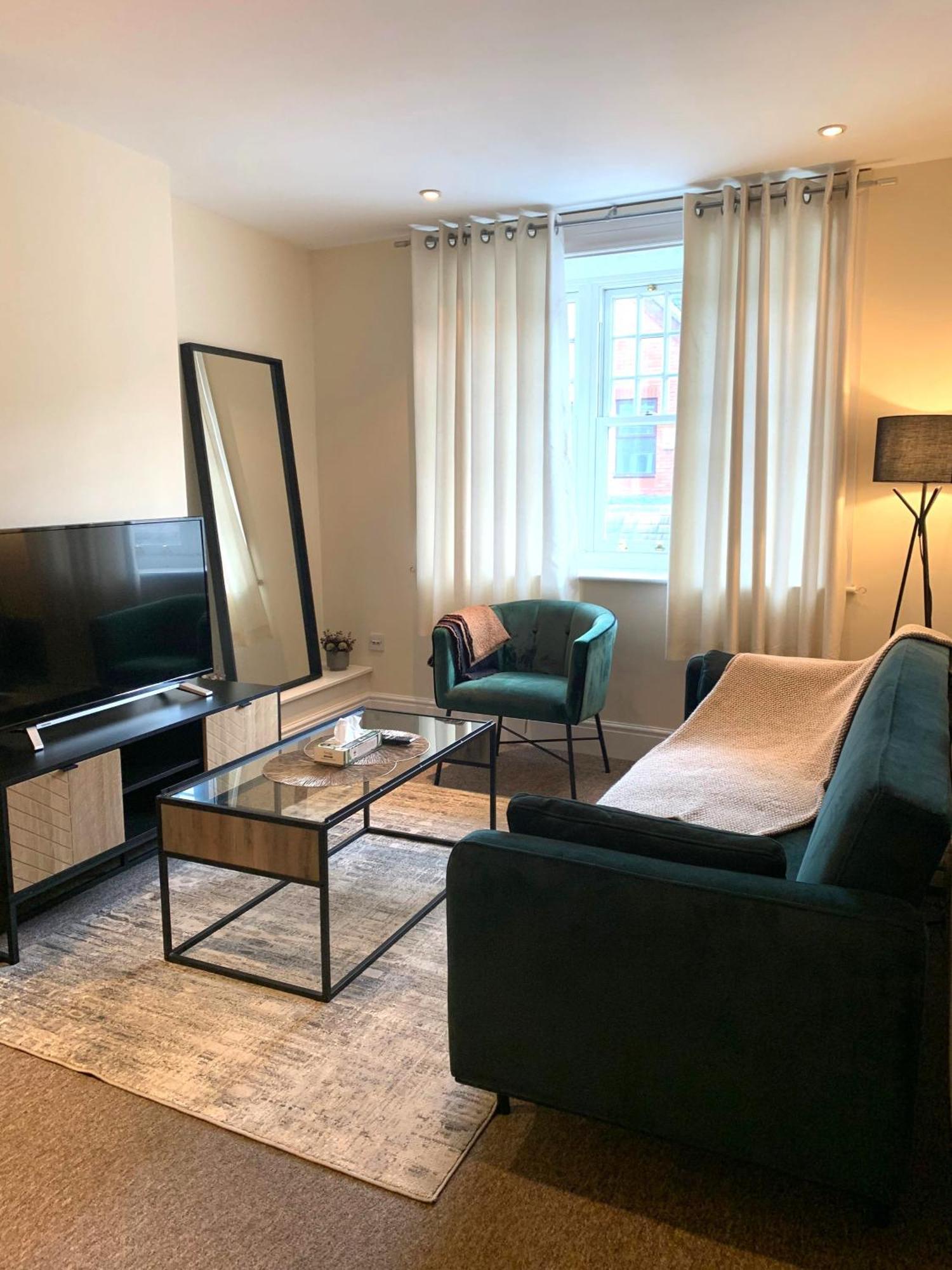 Entire Apartment Tonbridge Centre Экстерьер фото